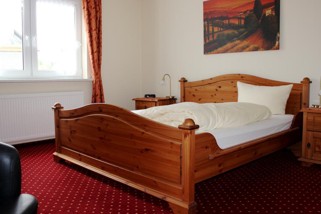 Hotel Schinderhannes Sohren Ngoại thất bức ảnh